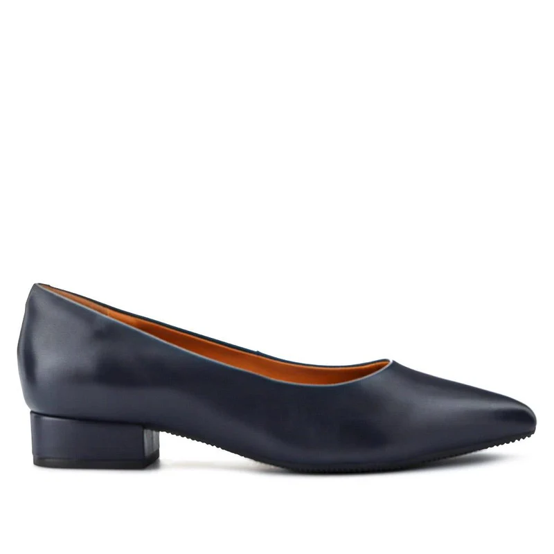 Sunstone Wide Leather Court Shoes - SUNSTONEWIDE / 325 775