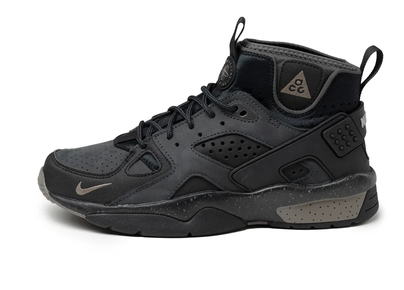 Nike ACG Air Mowabb