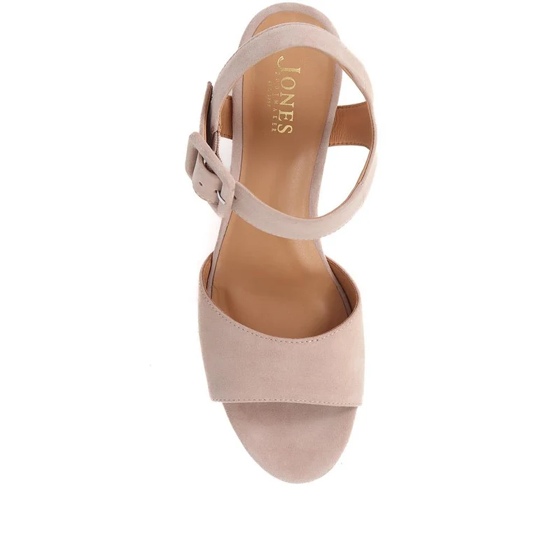 Grazina Leather Wedges - GRAZINA / 325 045 - Beige